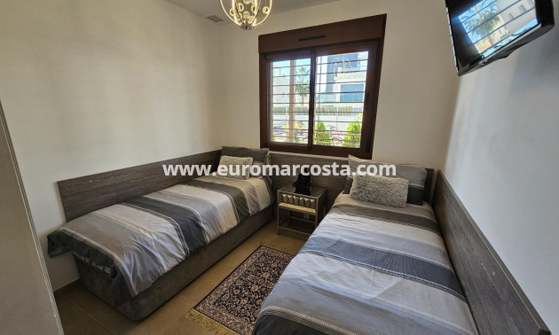Venta - Apartamento / piso - Orihuela Costa