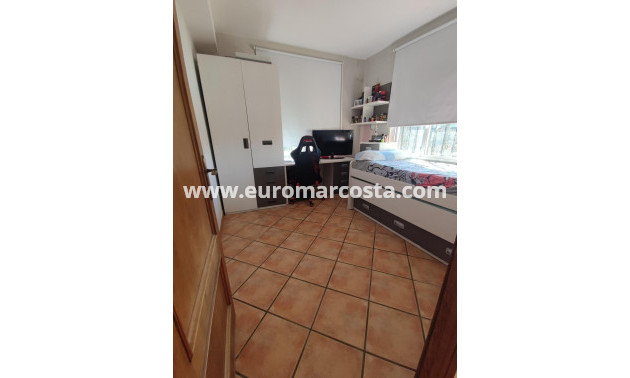 Objekte zum Wiederverkauf - Villa freitstehend - Orihuela Costa