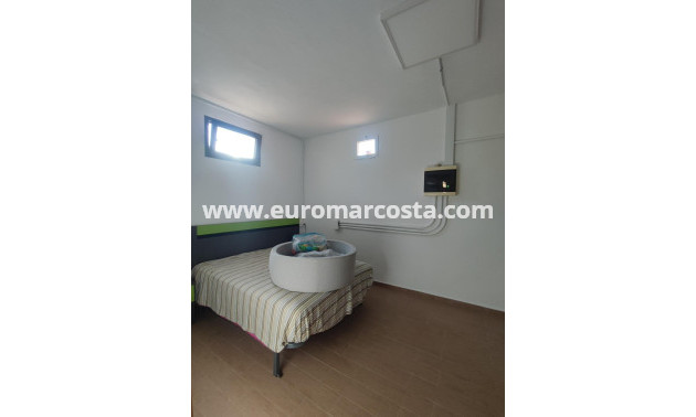 Objekte zum Wiederverkauf - Villa freitstehend - Orihuela Costa