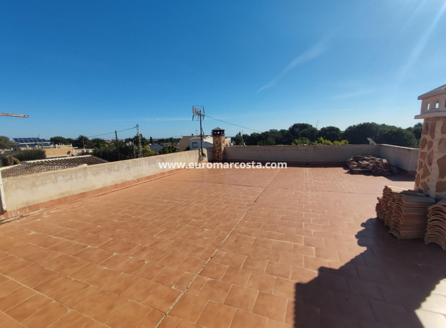 Objekte zum Wiederverkauf - Villa freitstehend - Orihuela Costa