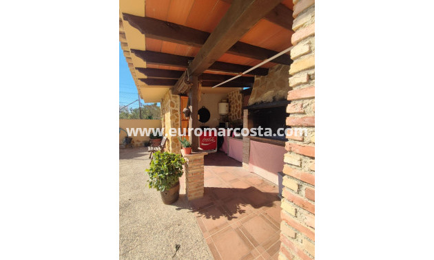 Objekte zum Wiederverkauf - Villa freitstehend - Orihuela Costa