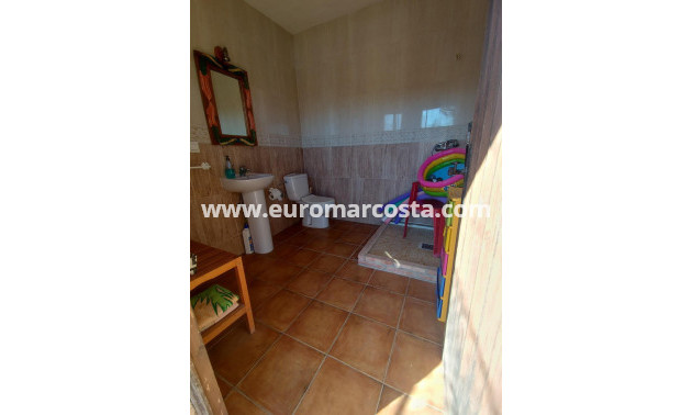 Objekte zum Wiederverkauf - Villa freitstehend - Orihuela Costa