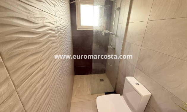 Sale - Casa - Orihuela Costa