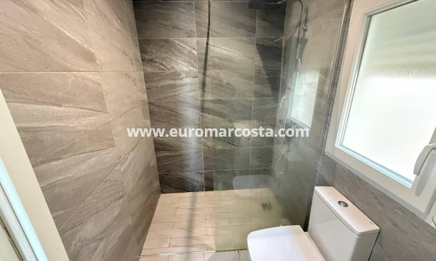Sale - Casa - Orihuela Costa