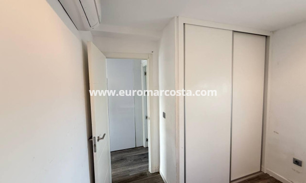 Sale - Casa - Orihuela Costa