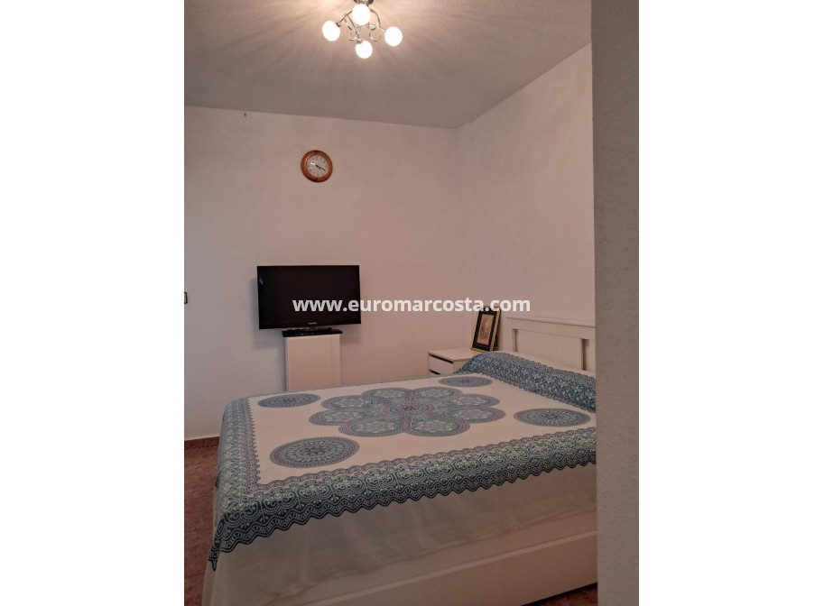 Sale - Bungalow - Orihuela Costa - Los Altos