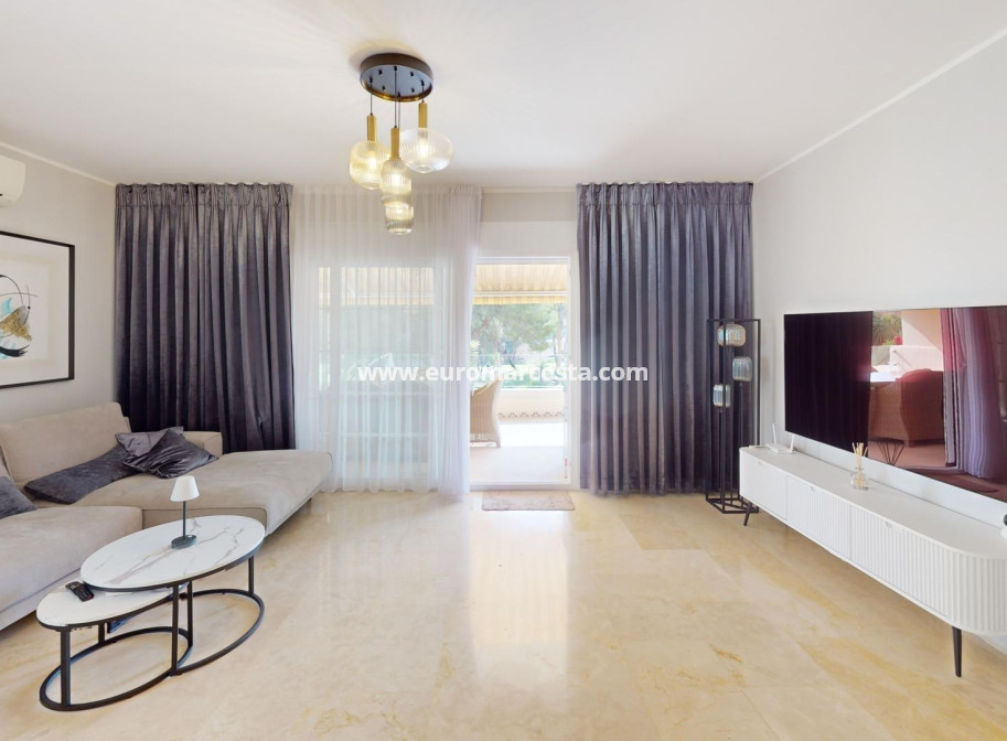 Objekte zum Wiederverkauf - Villa freitstehend - Orihuela Costa - Las Ramblas