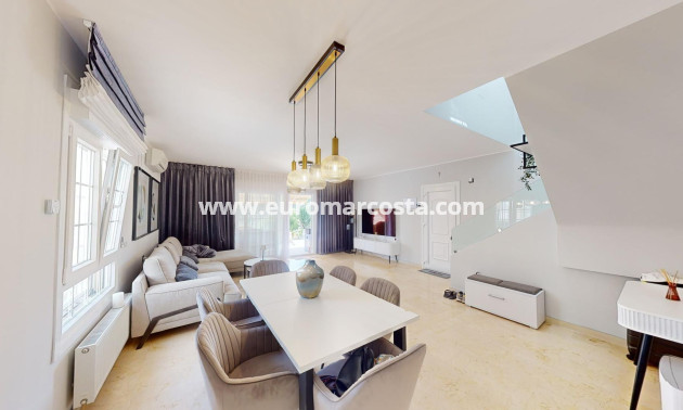 Objekte zum Wiederverkauf - Villa freitstehend - Orihuela Costa - Las Ramblas