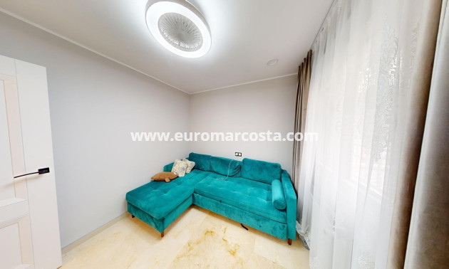 Objekte zum Wiederverkauf - Villa freitstehend - Orihuela Costa - Las Ramblas