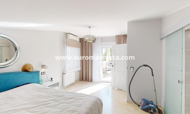 Objekte zum Wiederverkauf - Villa freitstehend - Orihuela Costa - Las Ramblas