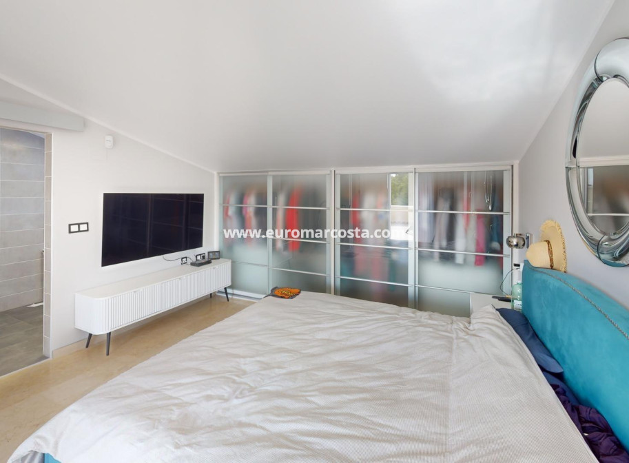 Objekte zum Wiederverkauf - Villa freitstehend - Orihuela Costa - Las Ramblas