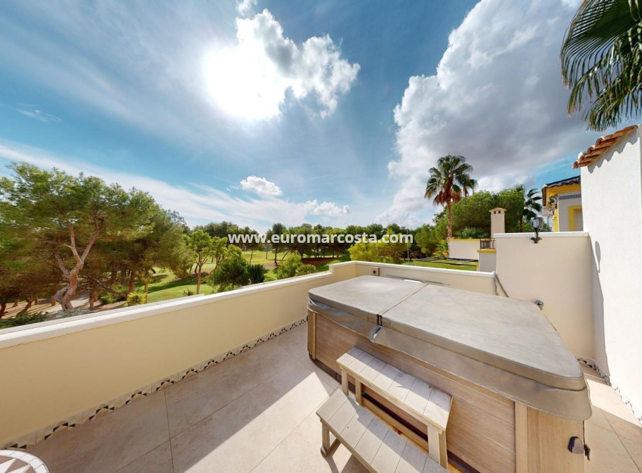 Objekte zum Wiederverkauf - Villa freitstehend - Orihuela Costa - Las Ramblas