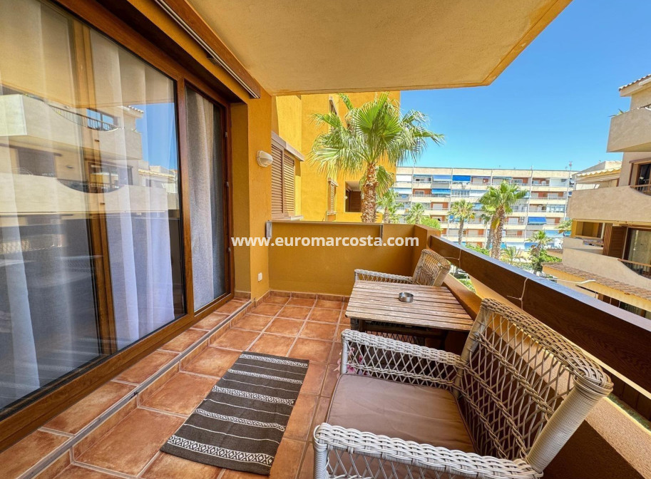 Venta - Apartamento / piso - Torrevieja - Orihuela Costa