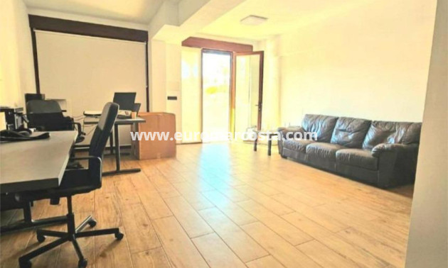 Sale - Apartment / flat - Guardamar del Segura