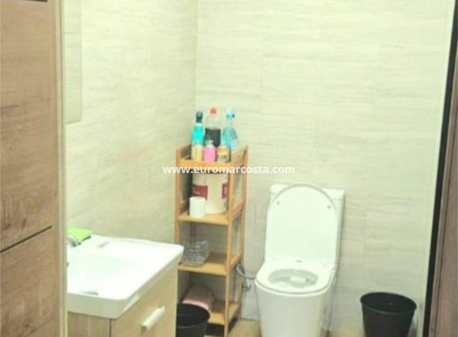 Sale - Apartment / flat - Guardamar del Segura