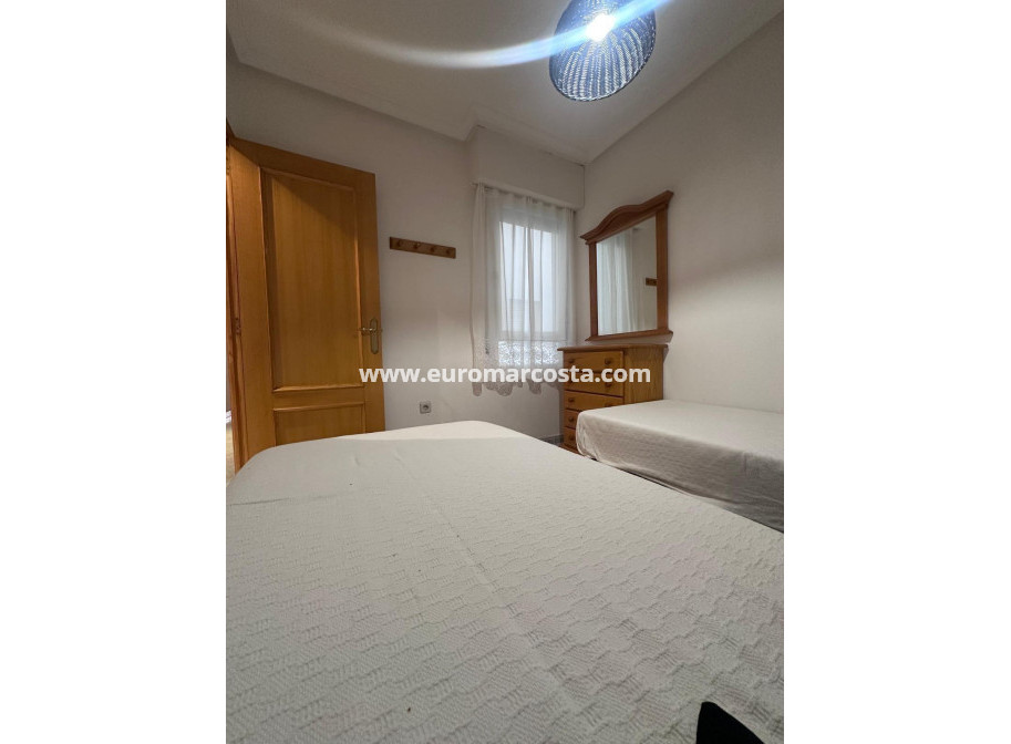 Sale - Apartment / flat - Torrevieja - TORREVIEJA