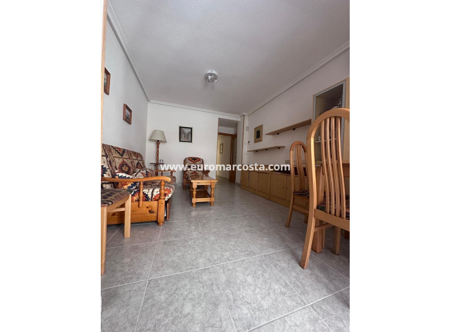 Sale - Apartment / flat - Torrevieja - TORREVIEJA