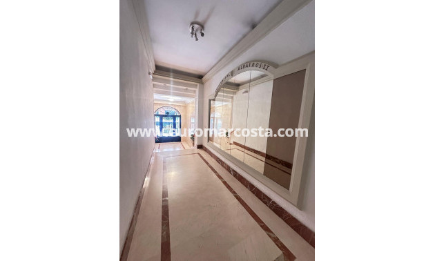 Sale - Apartment / flat - Torrevieja - TORREVIEJA