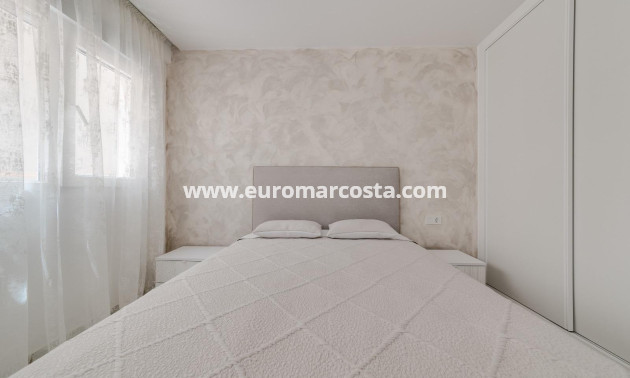Sale - Apartment / flat - Torrevieja - TORREVIEJA