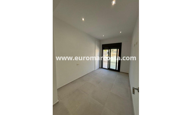 Objekte zum Wiederverkauf - Semi - Orihuela Costa - Lomas de Cabo Roig-Los Dolses
