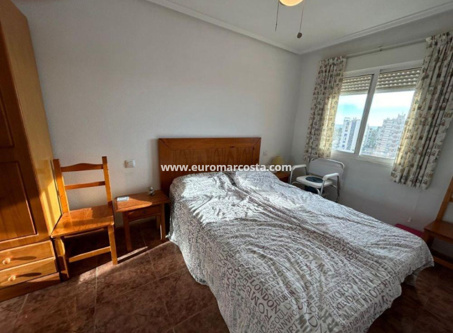 Sale - Apartment / flat - Torrevieja - TORREVIEJA