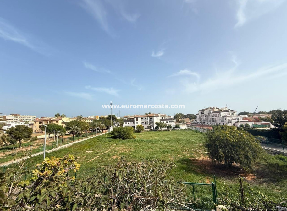 Sale - Apartment / flat - Orihuela Costa - Rocio del Mar