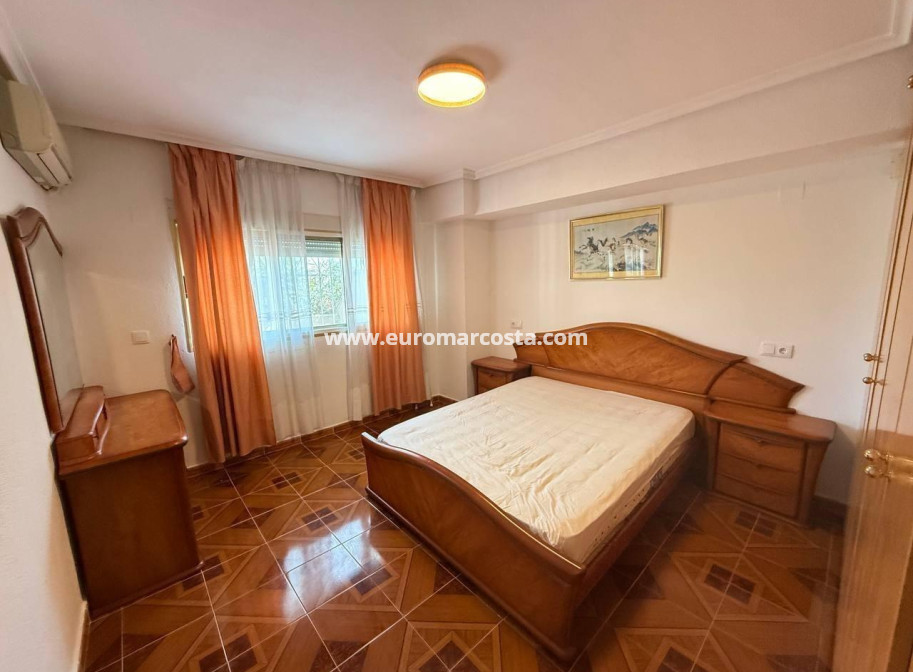Sale - Apartment / flat - Orihuela Costa - Rocio del Mar