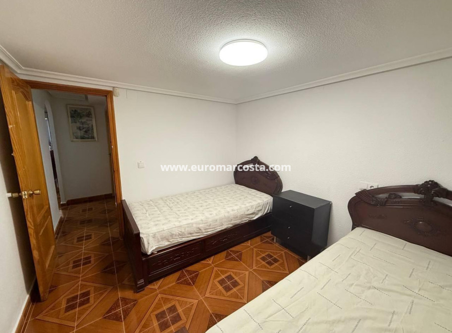 Sale - Apartment / flat - Orihuela Costa - Rocio del Mar