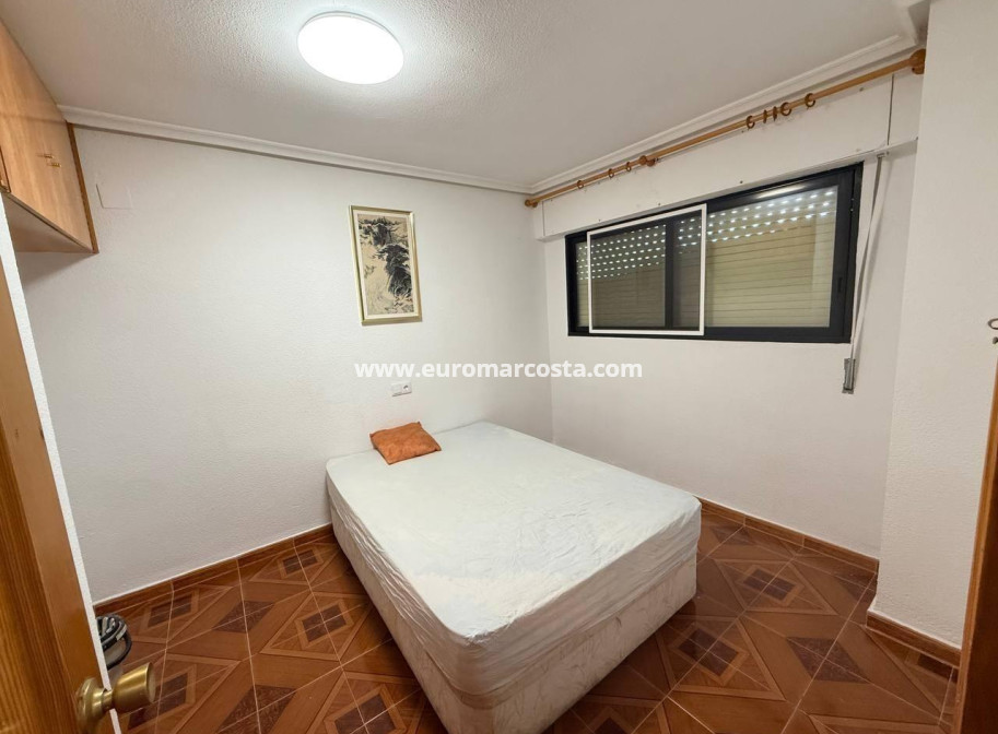 Sale - Apartment / flat - Orihuela Costa - Rocio del Mar