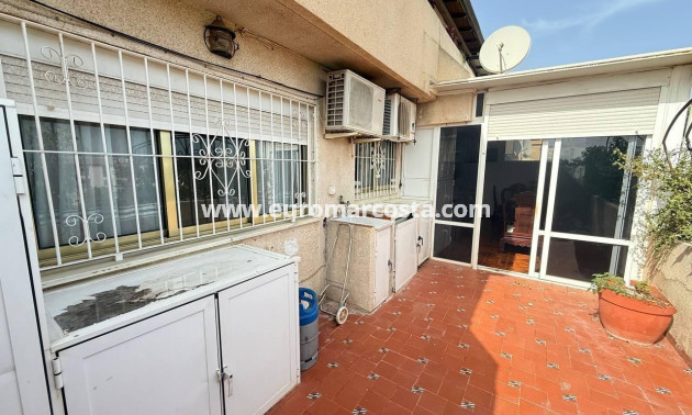 Sale - Apartment / flat - Orihuela Costa - Rocio del Mar