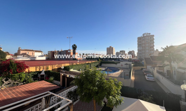 Sale - Villa - Torrevieja - Calas blanca