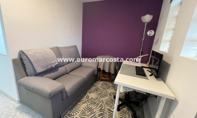 Sale - Villa - Torrevieja - Calas blanca