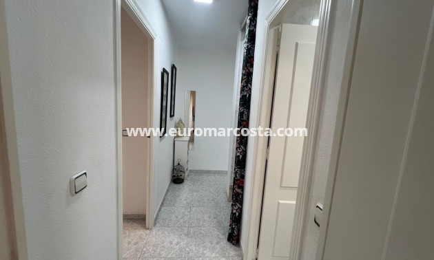 Sale - Villa - Torrevieja - Calas blanca