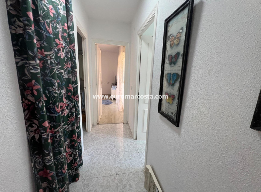 Sale - Villa - Torrevieja - Calas blanca