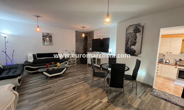 Sale - Villa - Torrevieja - Calas blanca