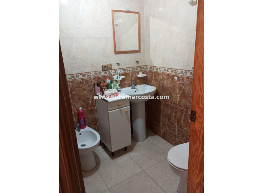 Sale - Apartment / flat - Torrevieja - TORREVIEJA