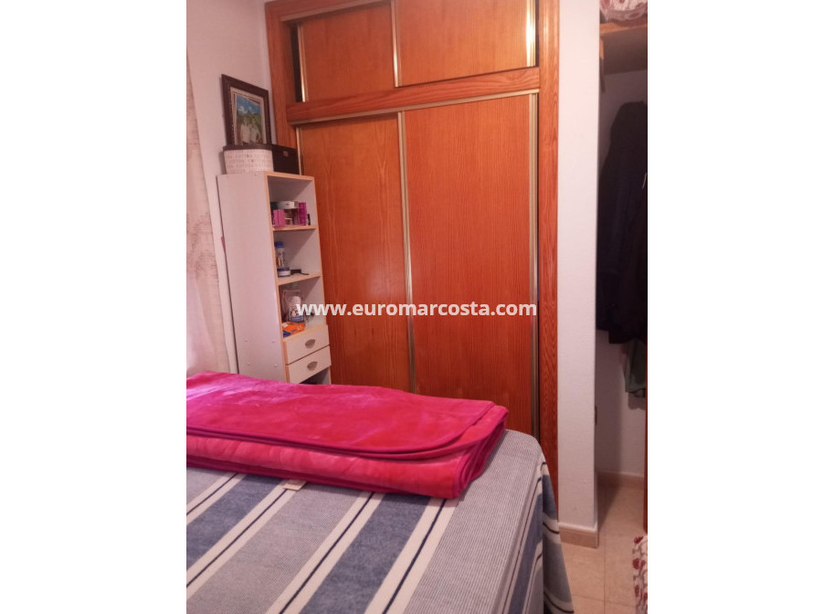 Sale - Apartment / flat - Torrevieja - TORREVIEJA