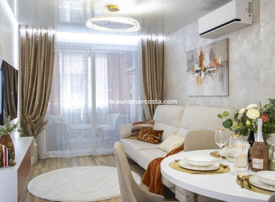Objekte zum Wiederverkauf - Wohnung - Torrevieja - TORREVIEJA