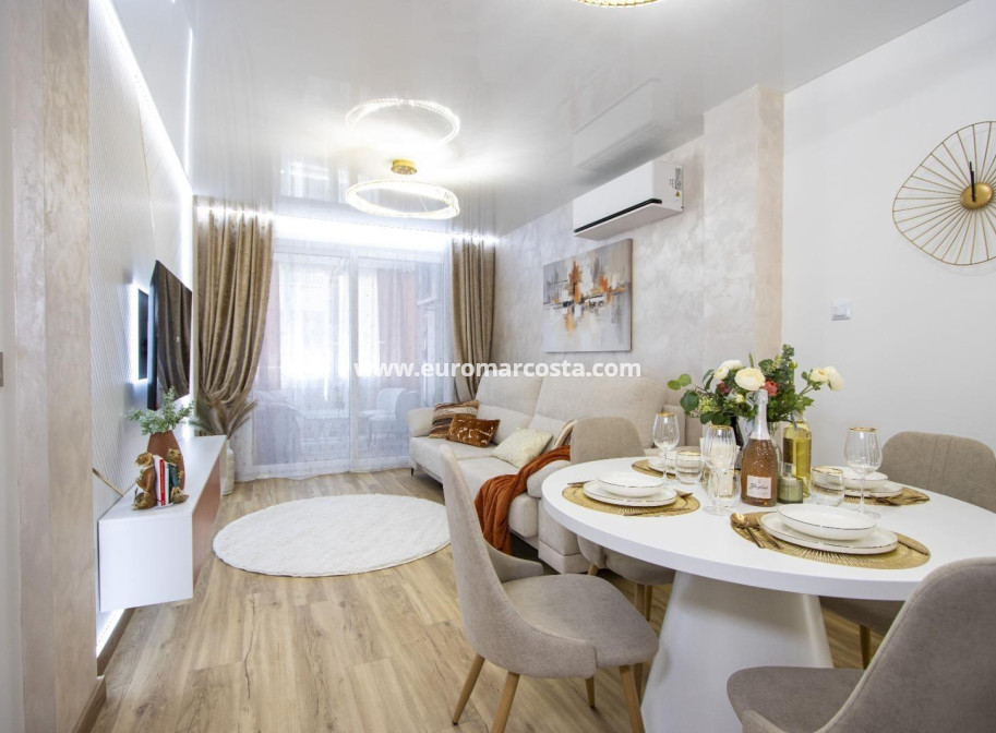 Objekte zum Wiederverkauf - Wohnung - Torrevieja - TORREVIEJA