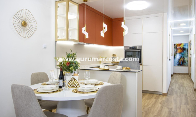 Objekte zum Wiederverkauf - Wohnung - Torrevieja - TORREVIEJA