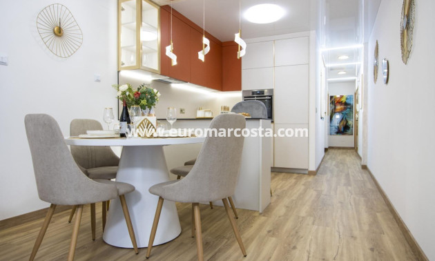 Objekte zum Wiederverkauf - Wohnung - Torrevieja - TORREVIEJA