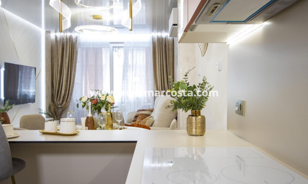 Objekte zum Wiederverkauf - Wohnung - Torrevieja - TORREVIEJA
