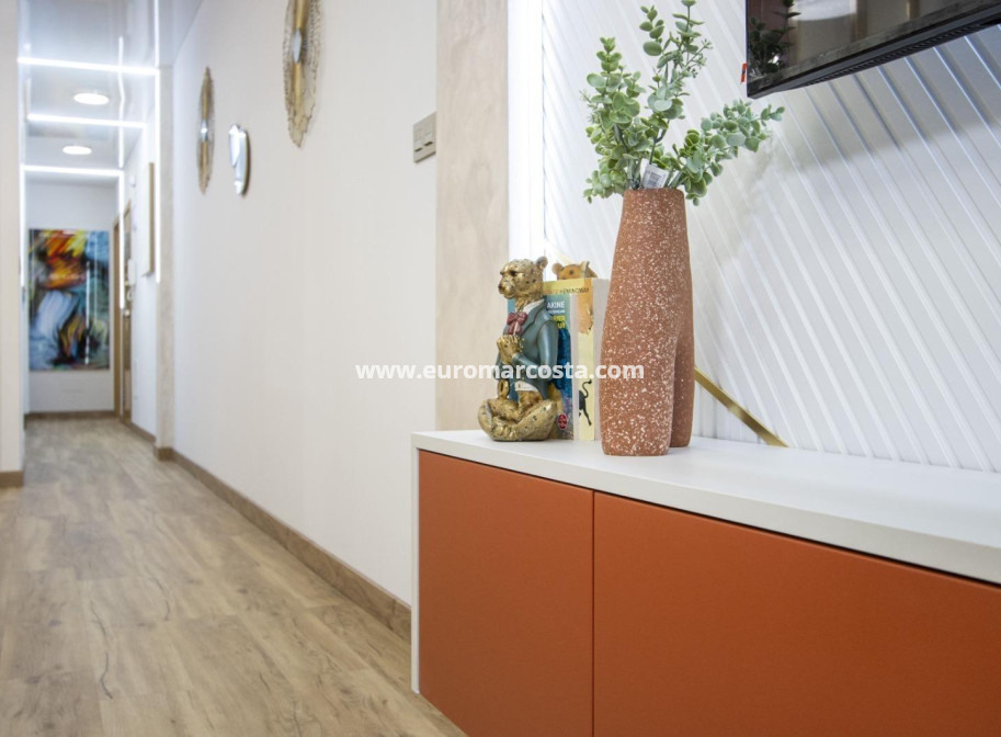 Objekte zum Wiederverkauf - Wohnung - Torrevieja - TORREVIEJA