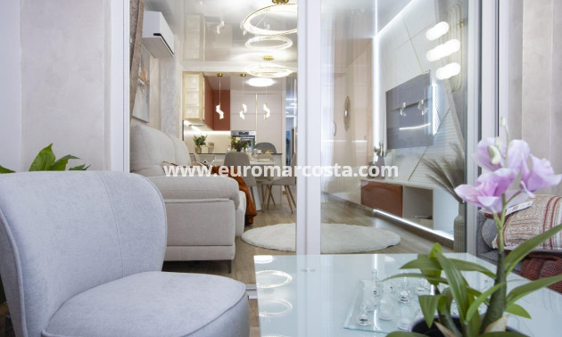 Objekte zum Wiederverkauf - Wohnung - Torrevieja - TORREVIEJA