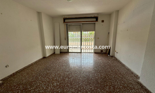 Objekte zum Wiederverkauf - Wohnung - Torrevieja - Orihuela Costa