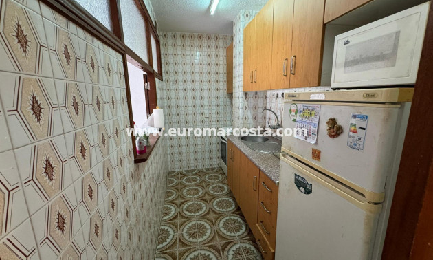 Objekte zum Wiederverkauf - Wohnung - Torrevieja - Orihuela Costa