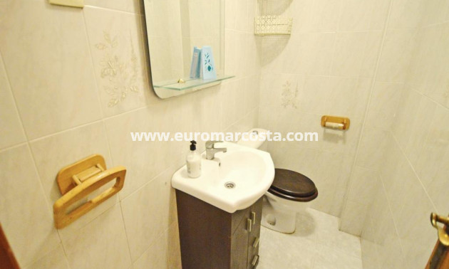 Objekte zum Wiederverkauf - Wohnung - Torrevieja - TORREVIEJA