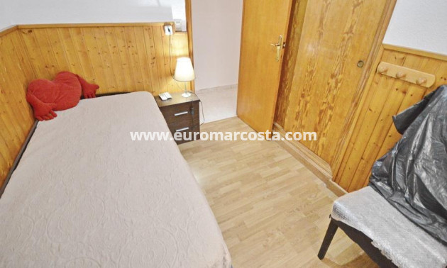 Objekte zum Wiederverkauf - Wohnung - Torrevieja - TORREVIEJA