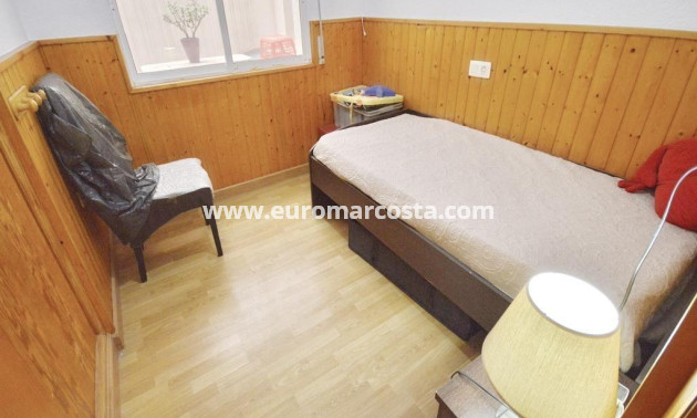 Objekte zum Wiederverkauf - Wohnung - Torrevieja - TORREVIEJA