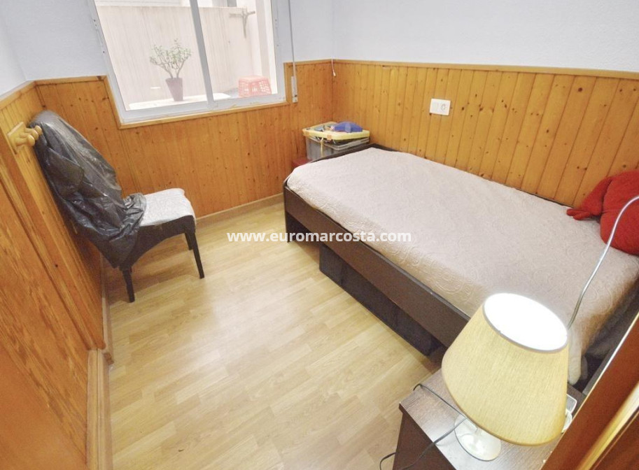 Objekte zum Wiederverkauf - Wohnung - Torrevieja - TORREVIEJA